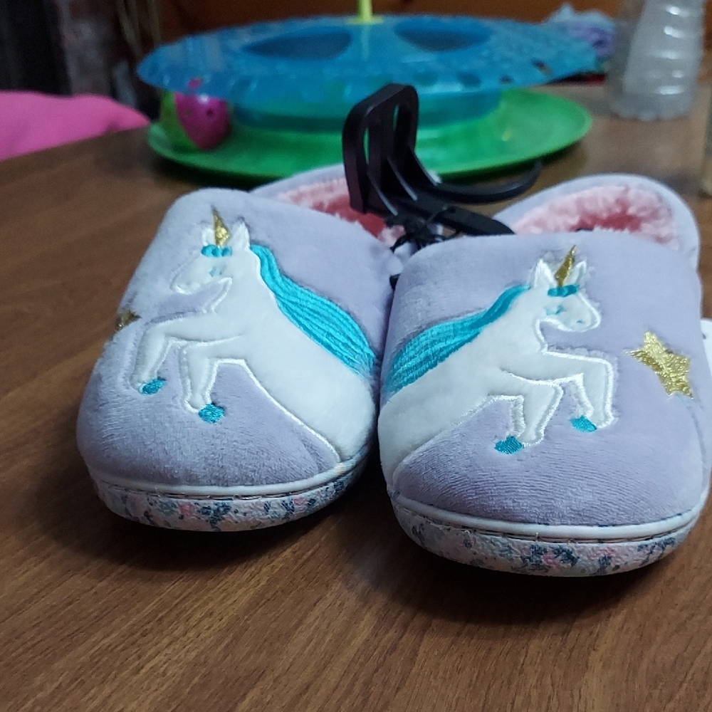 Wonder Nation Unicorn Slippers - Purple and Gold